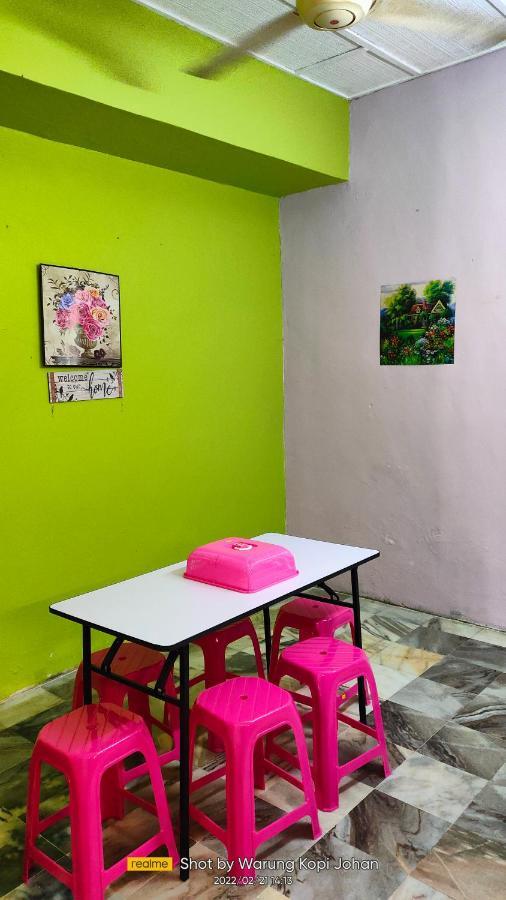 Homestay D' Tengah Bandar Kuala Rompin Exterior photo