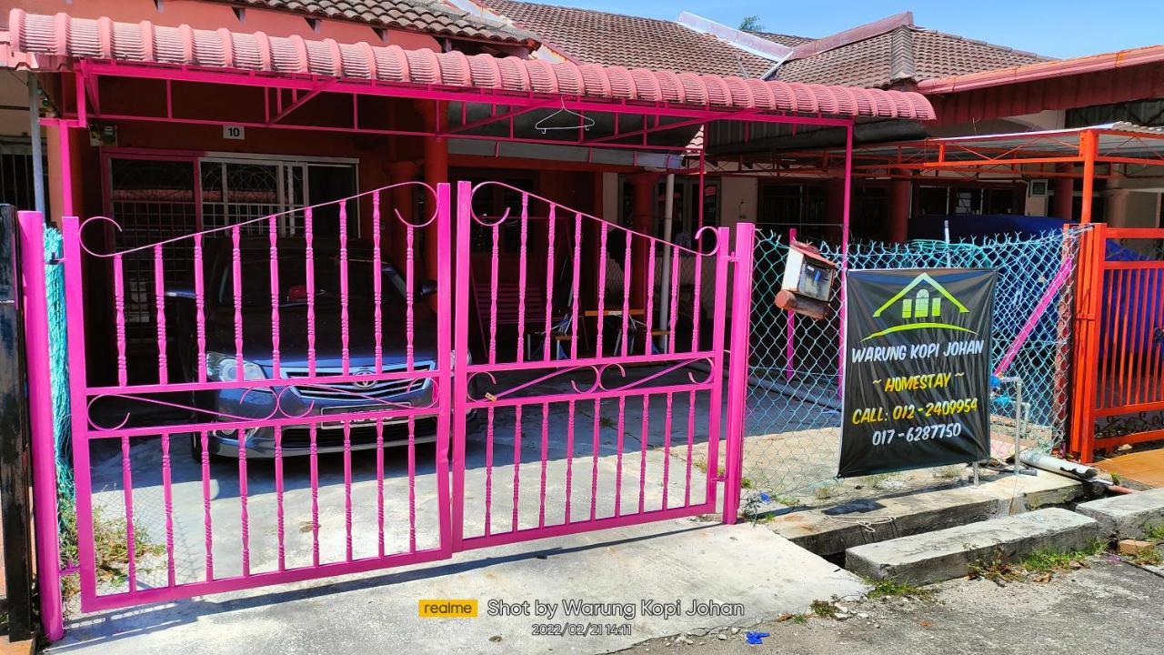 Homestay D' Tengah Bandar Kuala Rompin Exterior photo